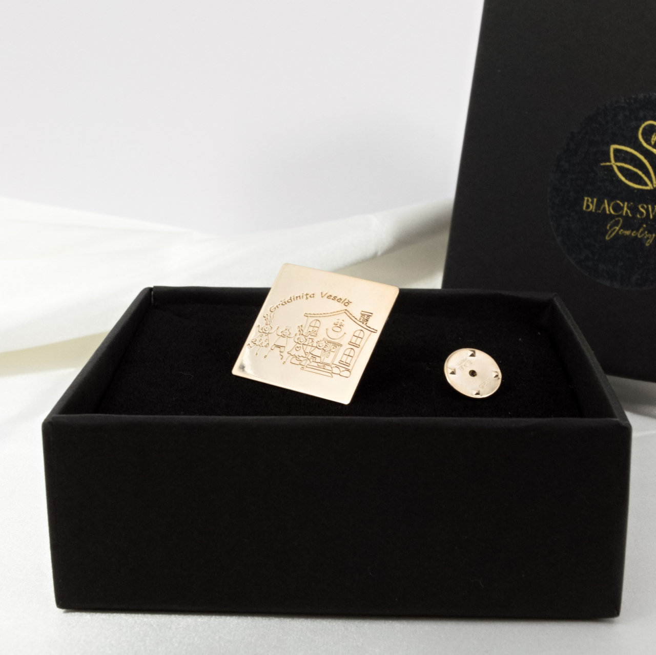 Pin personalizat cu sigla firmei / logo companiei - Argint 925 suflat cu Aur 14K [11]