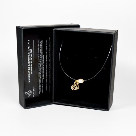 Lantisor fir transparent - Colier invizibil - Colier cu guta la baza gatului si pandativ inimioara origami din aur 14K, biluta aur 2.5mm si perla