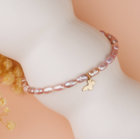 Bratari cu perle naturale - Bratara perle naturale nunata roz somon  3-5 mm si pandantiv / charm Fluturas din Aur 14K