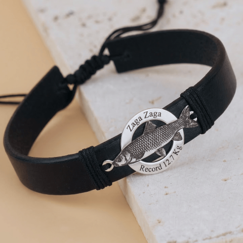 AUR - Bratara piele barbati cu banut Argint si Crap Ten Gravat - Cadou Pescari