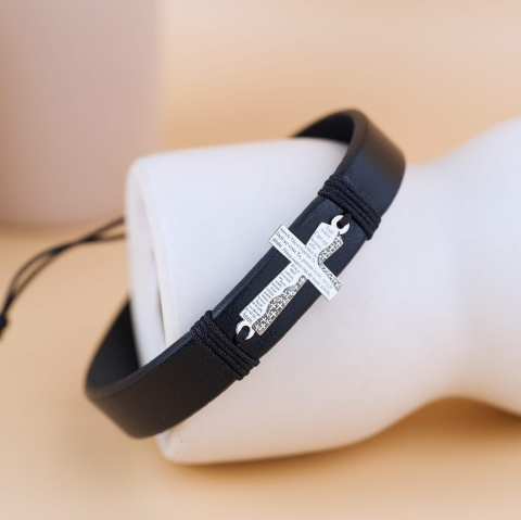 BRĂȚĂRI BĂRBAȚI - Bratara 'Tatal Nostru' piele naturala si cruciulita din Argint 925 - Rugaciunea Tatal nostru gravat