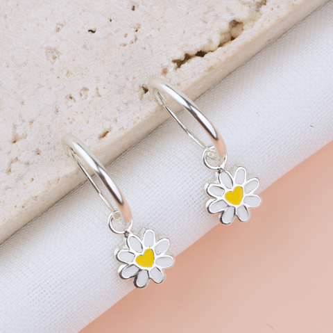 COPII - Cercei Argint Premium Girly cu tortita — Cercei Floricele Albe - Pelicula Anticoroziune