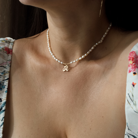 Colier din perle naturale si initiala nume din aur 14K [5]