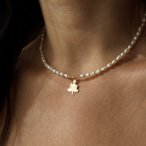 8 Martie - Colier din perle naturale de cultura si pandativ din aur 14K 'Mama si copiii' - 6 bilute striate din aur 14K