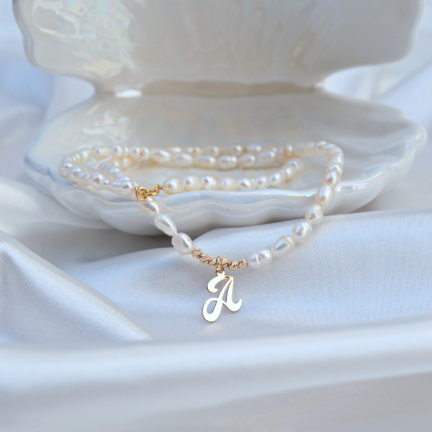 Colier din perle naturale si initiala nume din aur 14K [9]