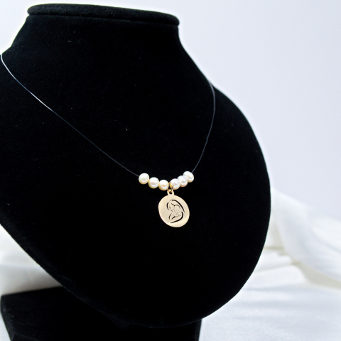 COLIERE - Colier cu pandantiv din aur 14K mama si bebe - fir transparent de guta si perle naturale