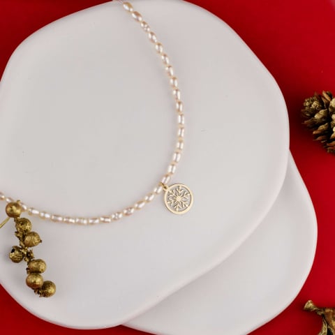 Colier perle naturale - Colier perle naturale de cultura si pandantiv rotund Fulg de Nea Aur 14K - Colectia de Craciun