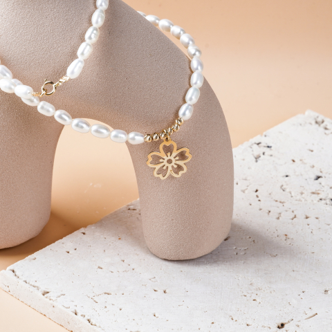 Colier perle la baza gatului si bilute din aur 14k 2.5mm cu pandativ floare din aur 14K [1]