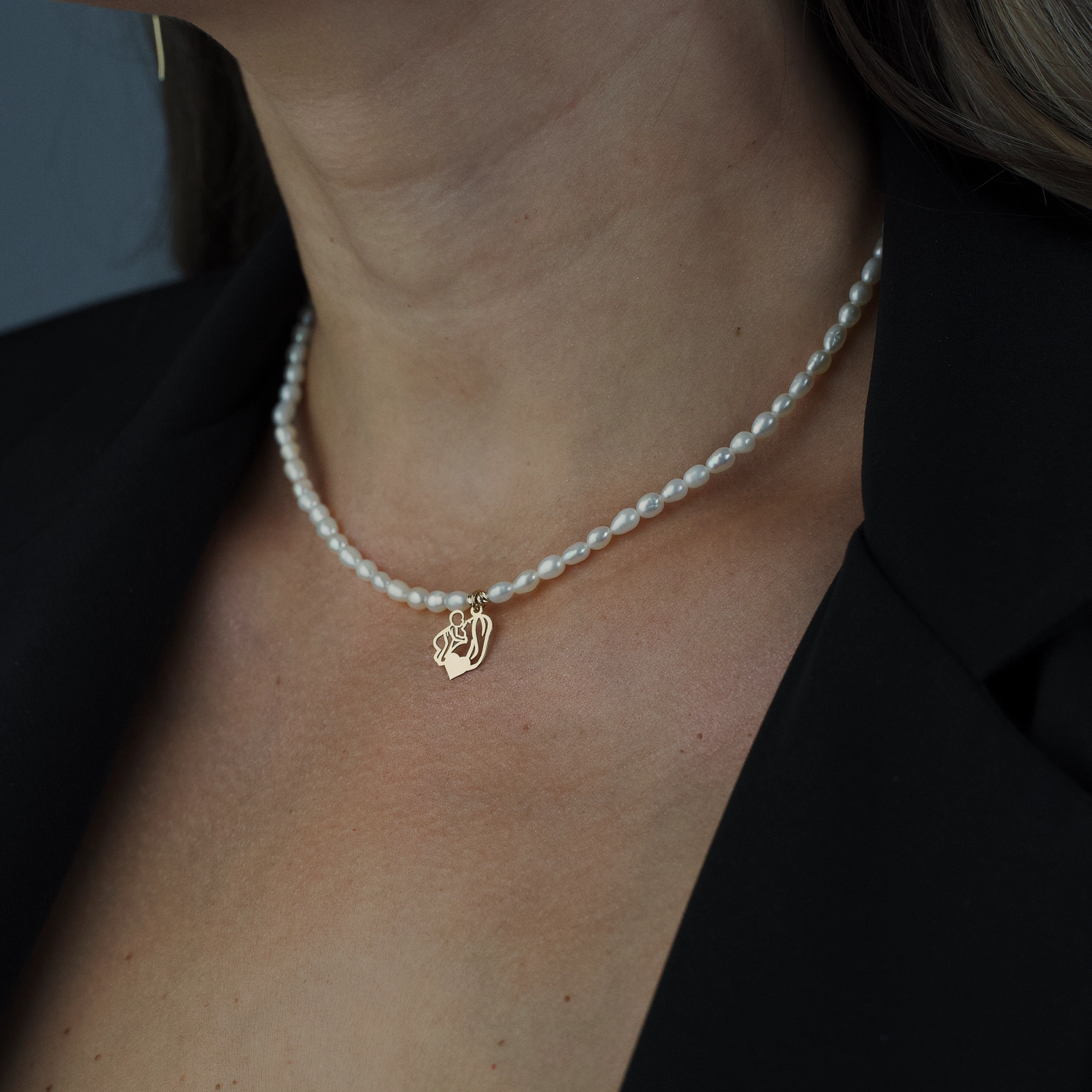 Colier perle naturale de cultura si pandantiv Mama si Bebe [1]