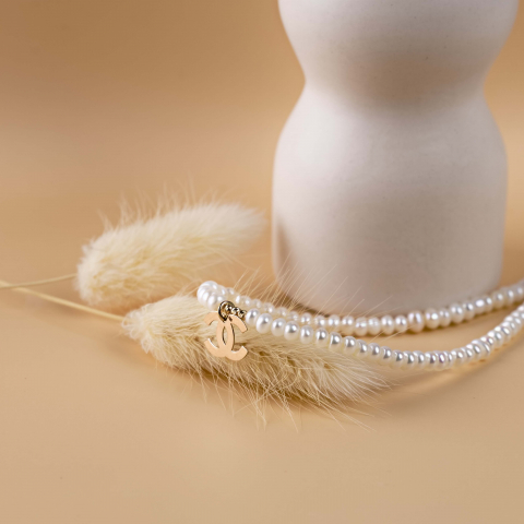 Colier perle naturale de cultura si pendant din aur Chanel [1]
