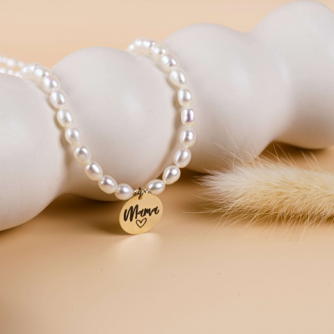 COLIERE - Colier perle albe de cultura si pandantiv banut din aur 14mm 'Mama'