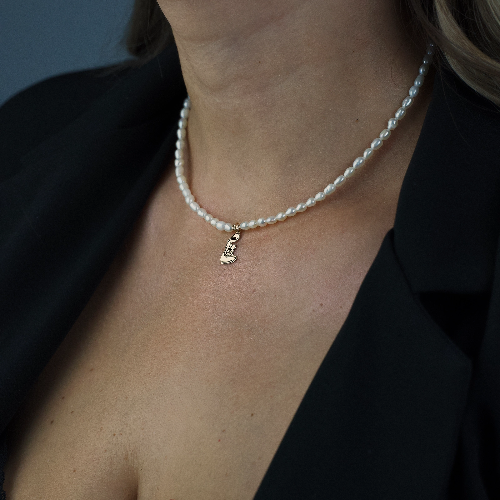 Colier perle naturale de cultura si pandantiv mama si copilul [2]