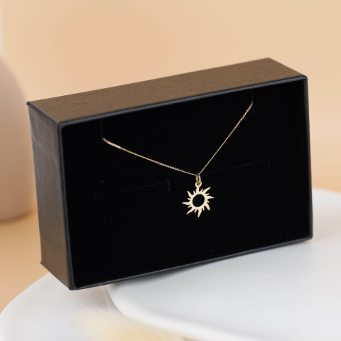 AUR - Lantisor din Aur ultra fin si pandantiv din Soare Aur 14K