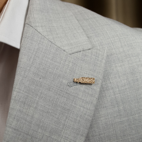 Pin personalizat cu sigla firmei / logo companiei - Argint 925 suflat cu Aur 14K [7]
