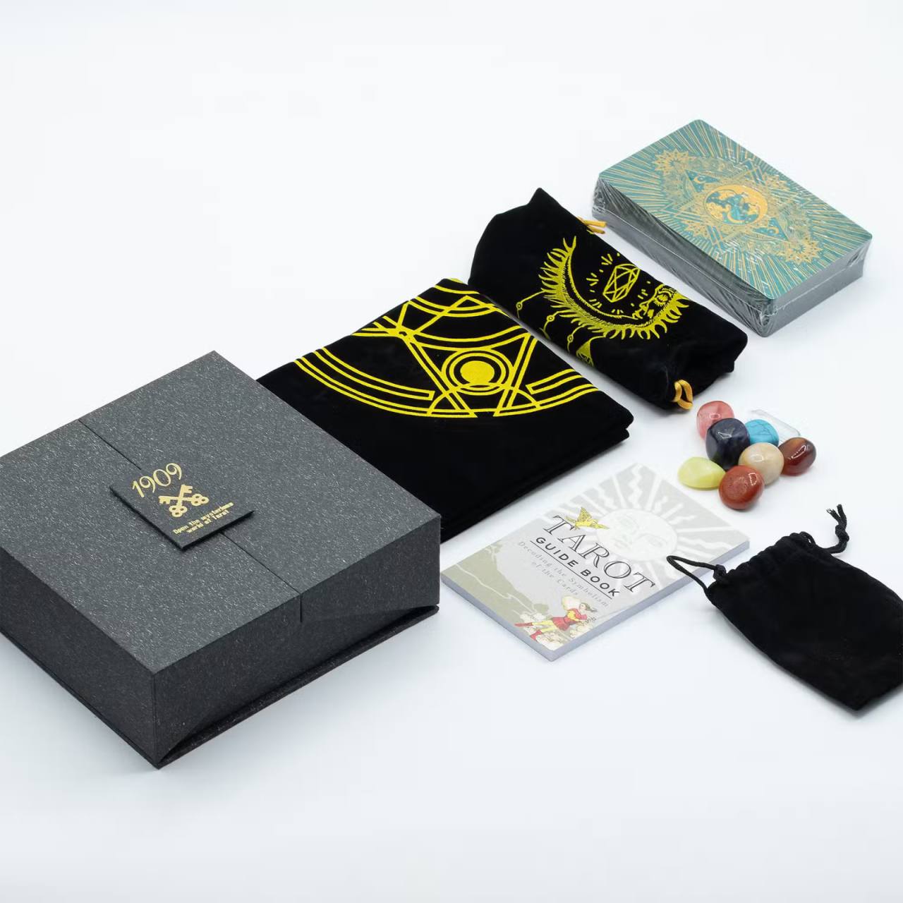 Set cadou auriu carti de tarot cu ghid, cristale si accesorii - Moon [2]