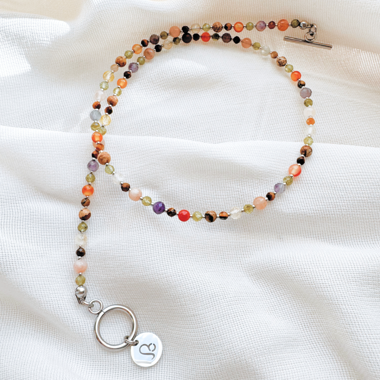 Colier la baza gatului argintiu cu cristale - zodia leu [1]