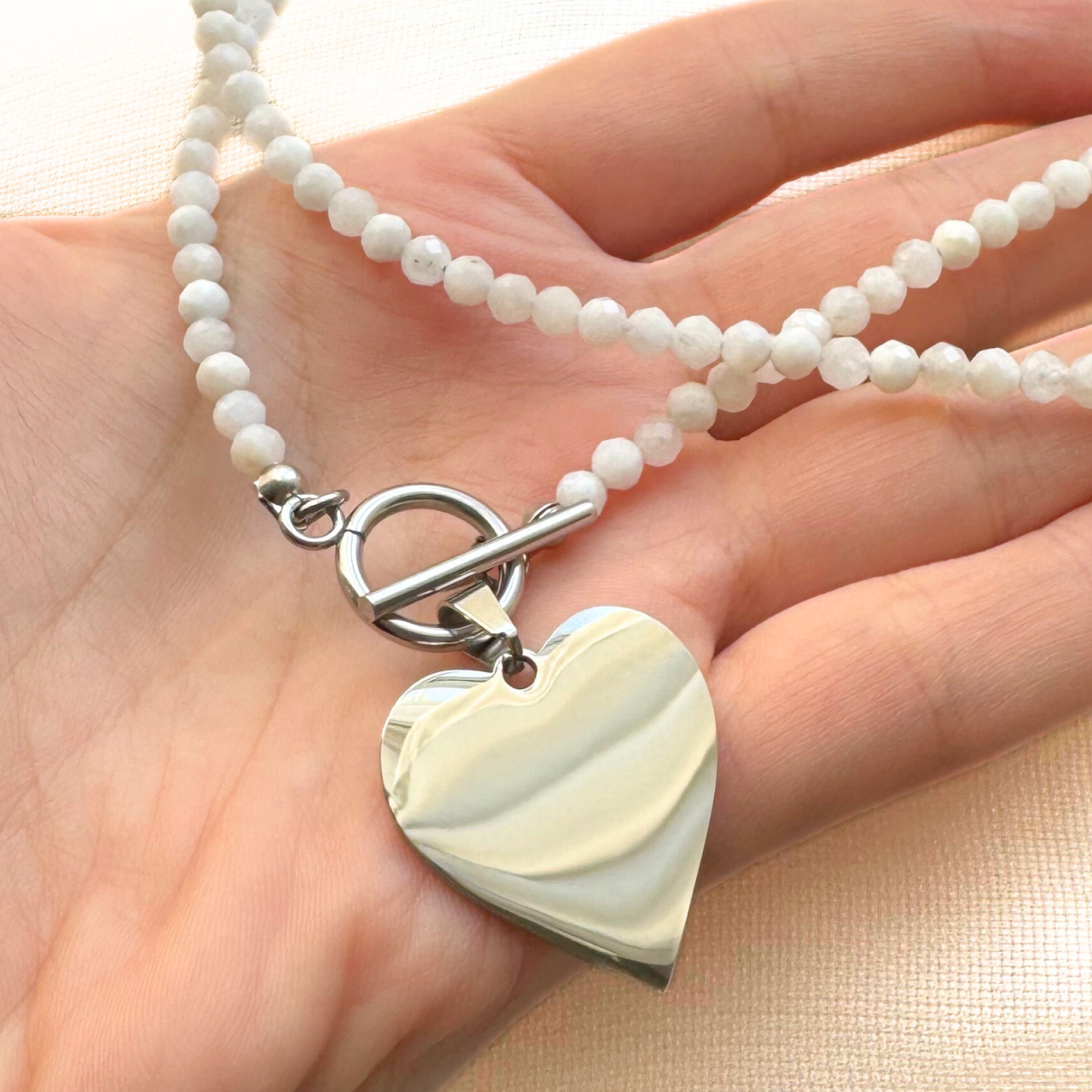 Colier / choker dublu la baza gatului cu piatra lunii si pandativ inima [3]