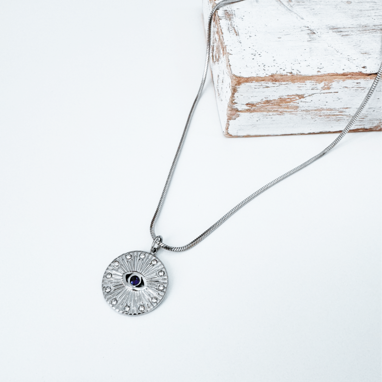 Colier Evil Eye din otel inoxidabil cu strasuri bleumarin si albe - Protectie energii negative [1]