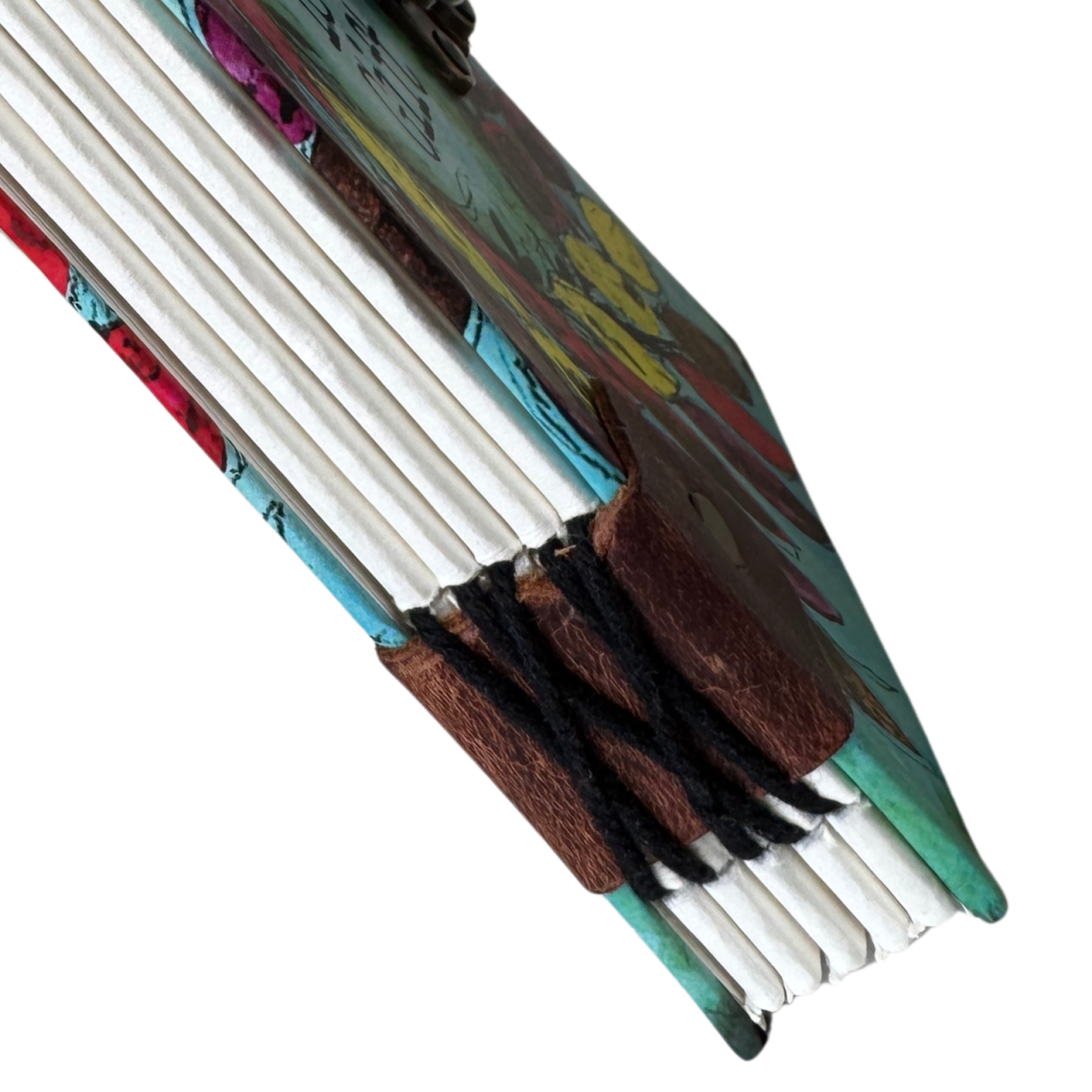 Agenda colorata cu coperta rigida si inchidere metalica - Today is a gift [3]