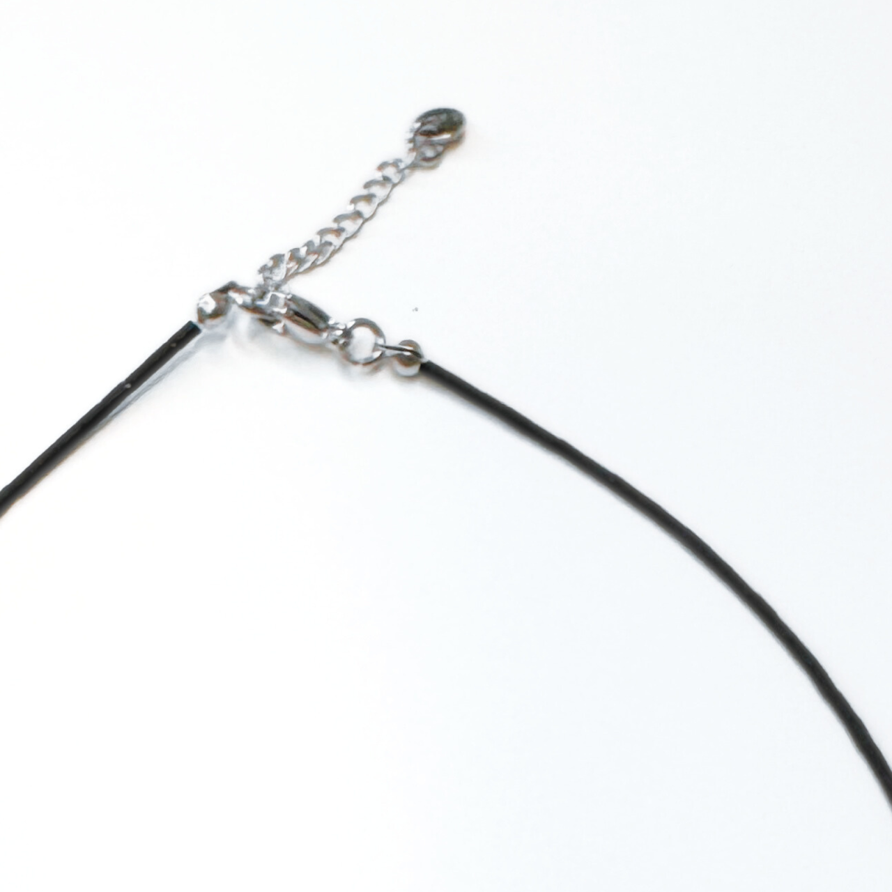 Colier reglabil la baza gatului din turmalina neagra cu perla din scoica [2]