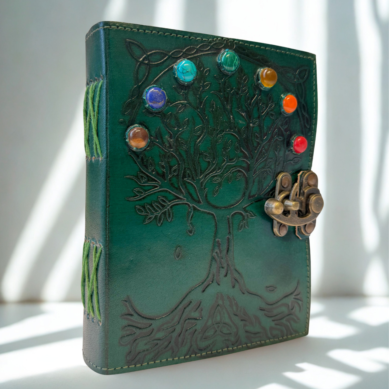 Agenda / Jurnal din piele naturala cu pagini tip pergament si inchidere metalica - Copacul vietii 7 chakre [3]