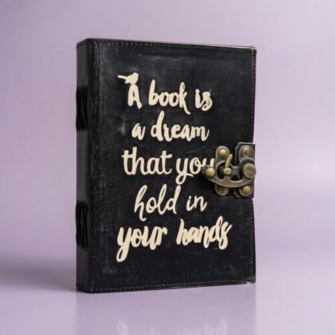 Agende si Jurnale - Jurnal din Piele Naturală Neagră Patinată „A Book is a Dream” (13x18 cm) – Agendă Vintage cu Citat Gravat și Închizătoare Metalică