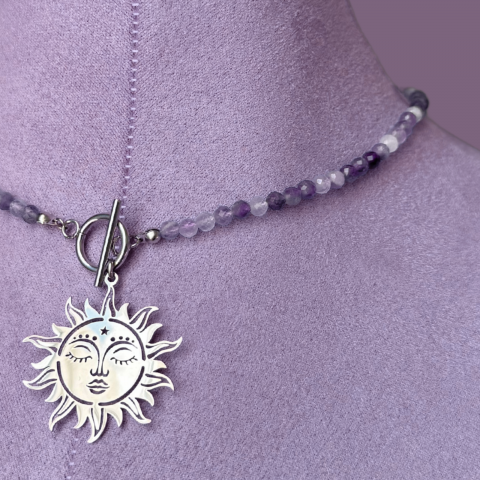 Colier la baza gatului din ametist cu pandantiv soare si inchizatoare toggle [1]