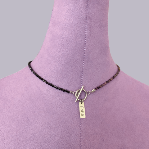 Coliere - Colier argintiu la baza gatului cu turmalina neagra si ochi de tigru -  Protectie, forta, impamantare