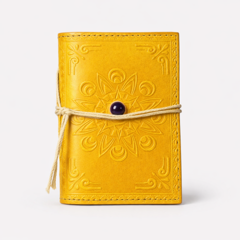 Produse noi - Agenda mica din piele naturala decorata cu piatra - Galben