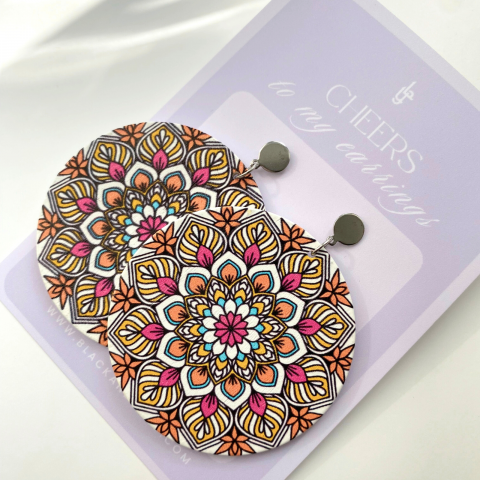 Cercei mari rotunzi din lemn si otel inoxidabil Mandala Magenta [1]