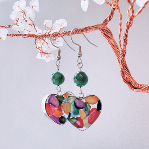 Produse noi - Cercei argintii cu jad verde si scoici colorate - Inima