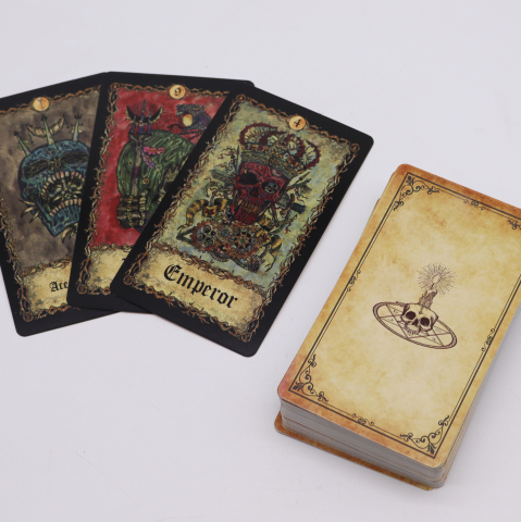 Carti de tarot cu ghid - Requiem Arcana [1]