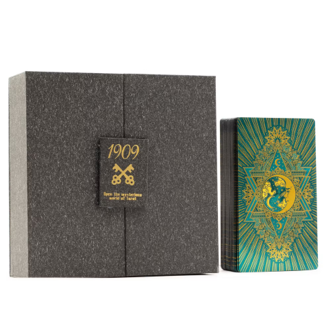 Carti de tarot si oracol - Set cadou auriu carti de tarot cu ghid, cristale si accesorii - Moon
