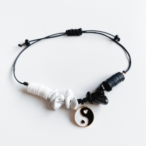 Bratara Yin Yang Feng Shui cu obsidian auriu si howlit alb [1]
