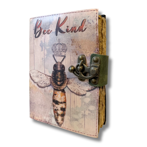 Produse noi - Agenda / Jurnal din piele naturala cu pagini tip pergament si inchidere metalica - Albina