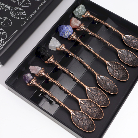 Pietre semipretioase si cristale naturale - Set de lingurite cu cristale brute - bronz