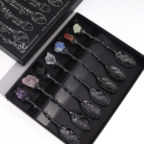 Pietre semipretioase si cristale naturale - Set de lingurite cu cristale brute - negru