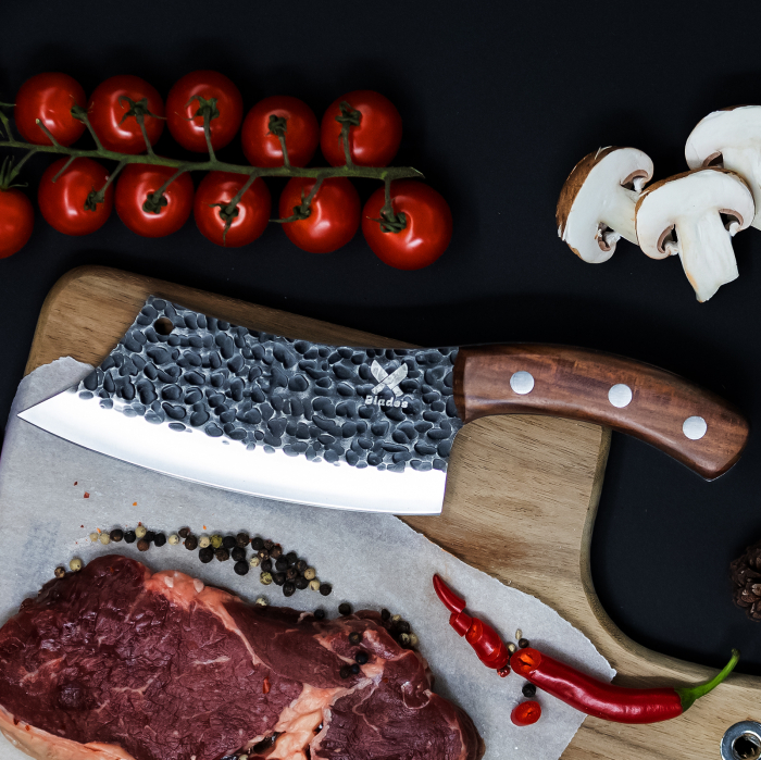 Сатър Angus, кухня и къмпинг,  На открито и Кухня, Кована ръчно изкована, Неръждаема стомана, Червена дръжка от сандалово дърво, Пълна дръжка 26 см [2]