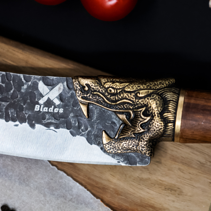 Cutit Golden Dragon V, Bucatarie & Camping, Finisaj Hammered, Otel 7Cr17, Maner Lemn Rosewood, 32 cm [4]