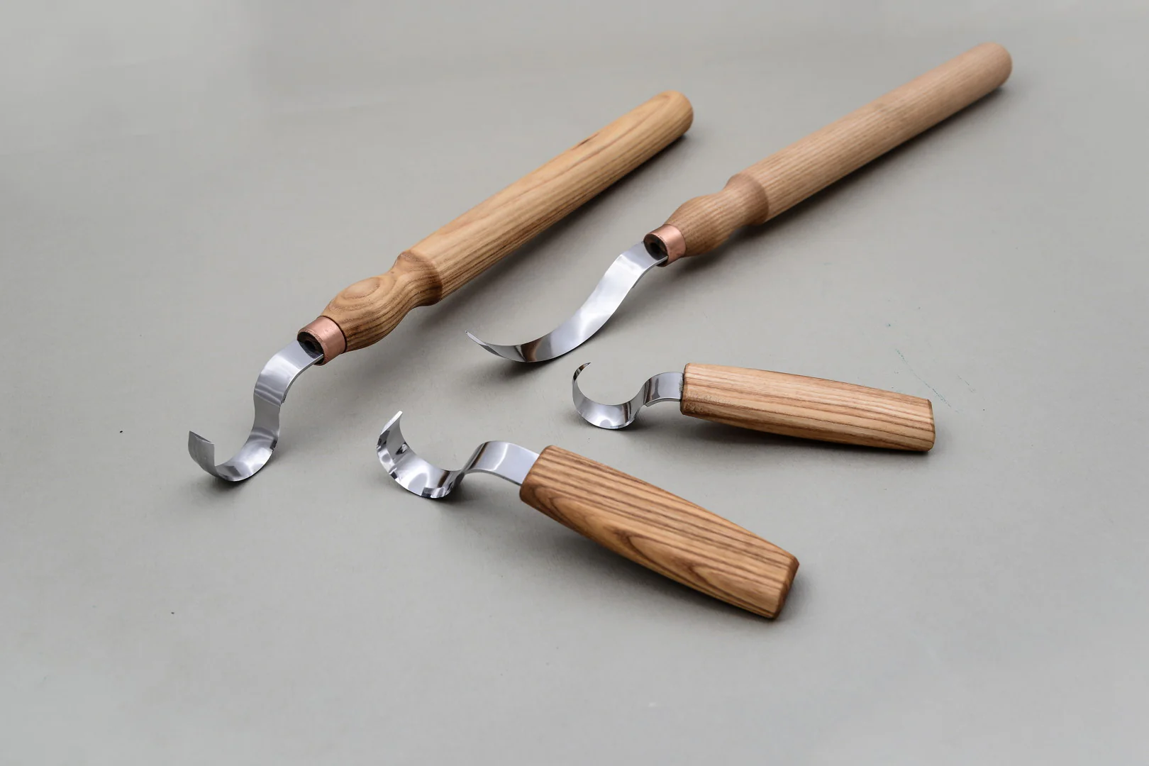 S11 - Set de 4 Cutite Tip Carlig [6]