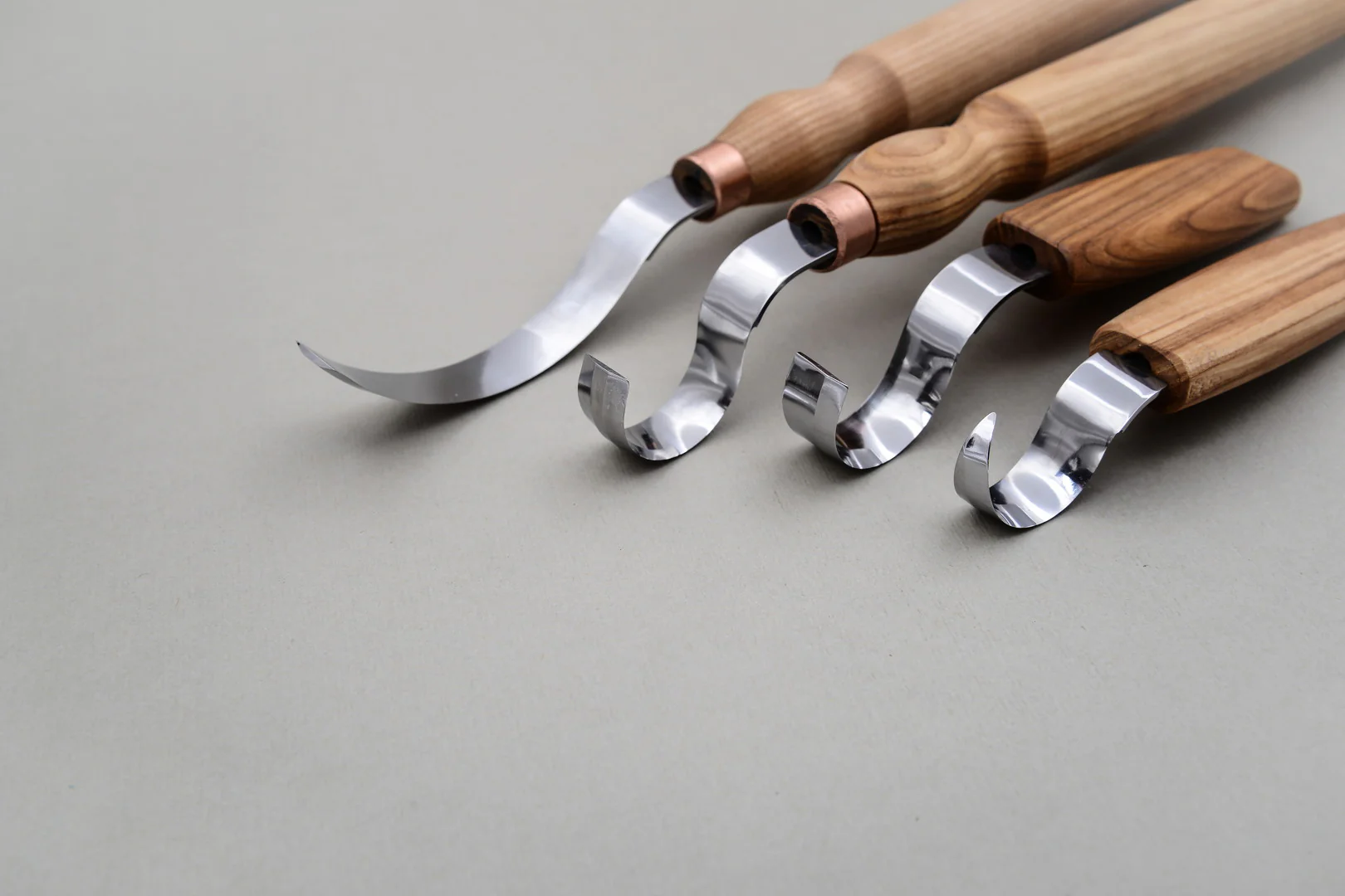 S11 - Set de 4 Cutite Tip Carlig [4]