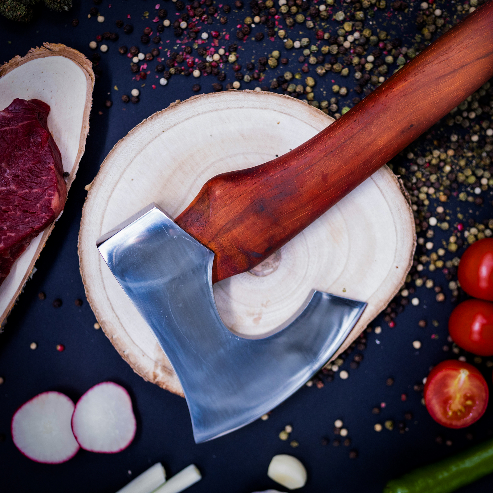 Hatchet SRV04, kert és kemping, kézi kovácsolt, szénacél, bükk fogantyú, 42 cm [1]