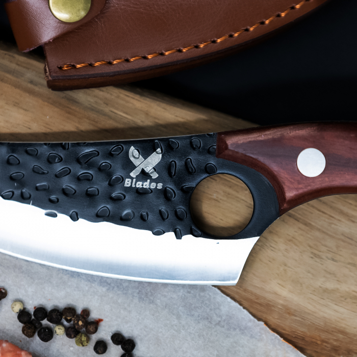 Japonský nůž, kladivový povrch, ocel 3Cr13, rukojeť z dubu nebo ořechu, 27,5 cm, Blades® [5]