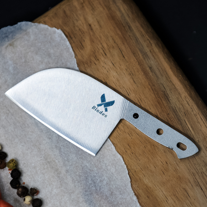 Klíčenka typu nůž, klasický povrch, pouzdro v ceně [3]