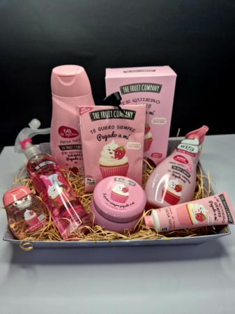 Produse noi - Cos Cadou Frisca si Capsuni