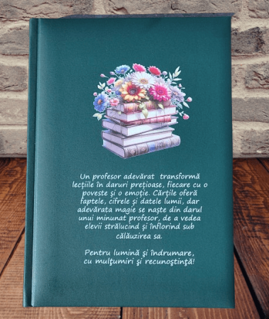 Idei de cadouri - Agenda personalizata-cadou pentru profesori