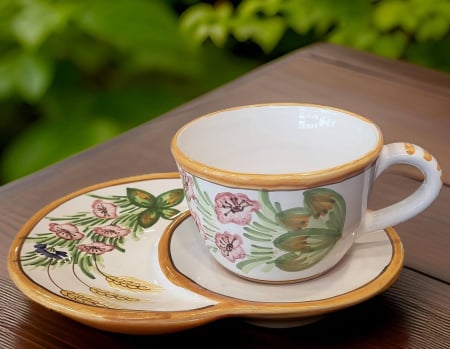 Decoratiuni din ceramica si sticla - Ceasca Cafea cu Farfurie- Pictata cu Maci-3