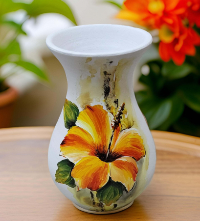 Idei de cadouri - Vaza din ceramica, Inaltime 16 cm, Pictata manual- model 37