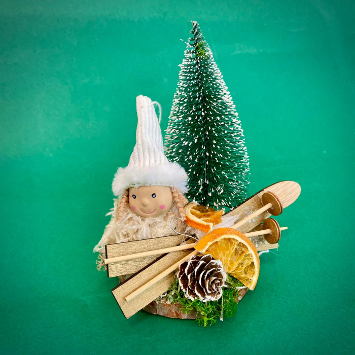 Spiridus la ski 17X9cm [1]