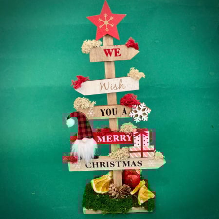MAGIA CRACIUNULUI - Bradul “We Wish You a Merry Christmas” 33 X12X6cm